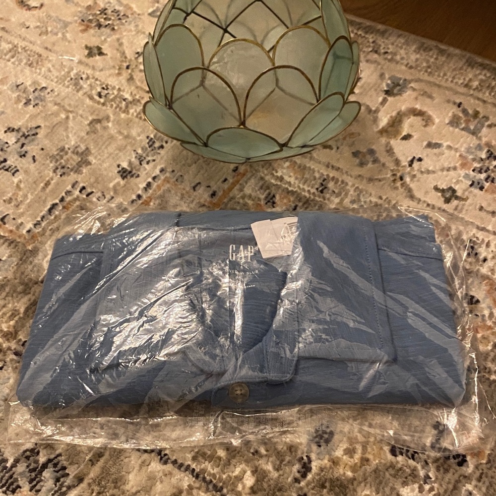 GAP Men’s Light Blue Polo Shirt